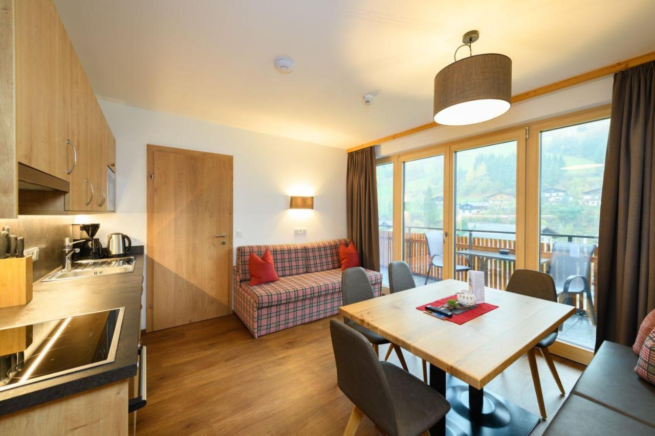 Two-Bedroom Apartment,737931643:JPEG