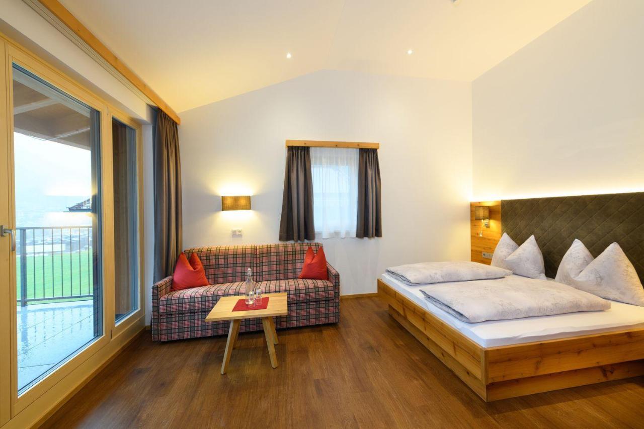 Deluxe Double Room with Balcony,1591527350:JPEG